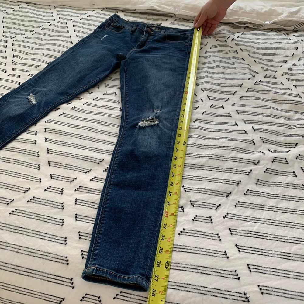Lucky Brand 🍀 Blue Jeans - Picture 6 of 7